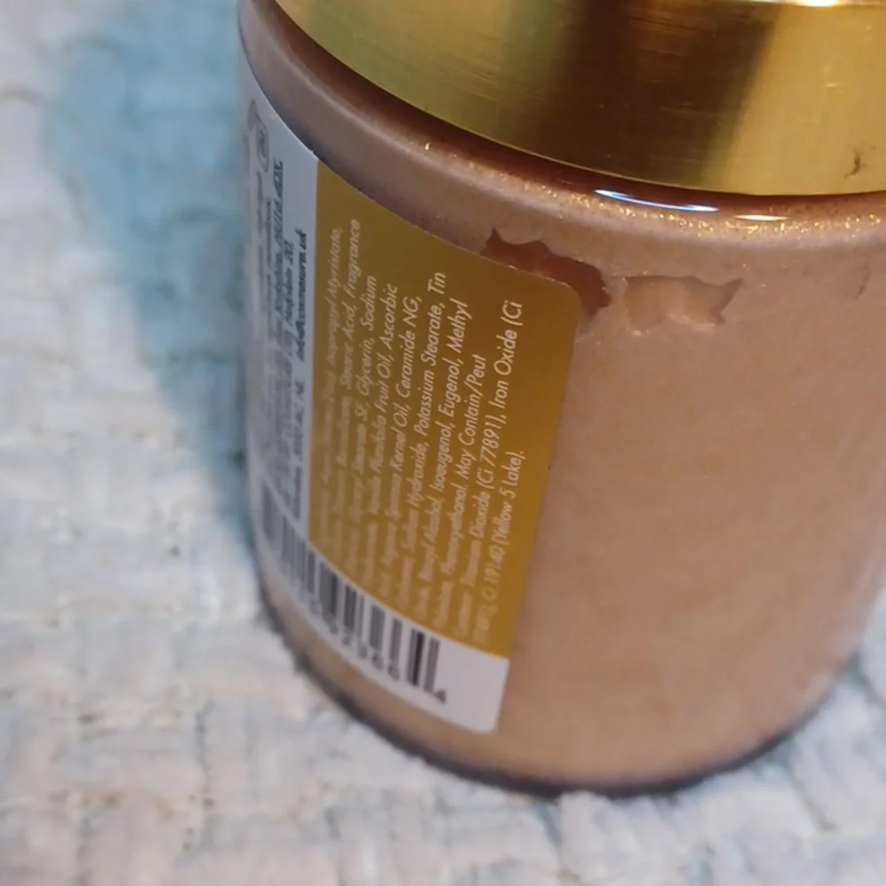 Truly Golden Glaze Shimmer Body Butter - Picture 4 of 6